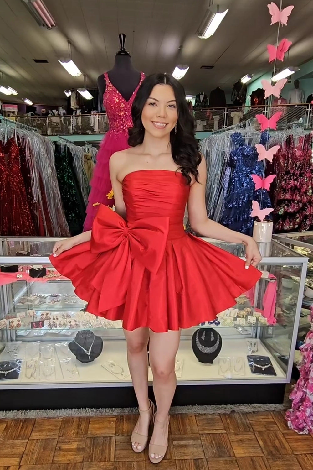 A-Line Red Pleated Corset Homecoming Dresses with Bow