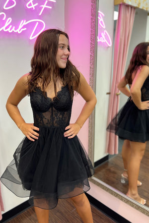 A-Line Black V-Neck Tulle Short Homecoming Dress With Beading