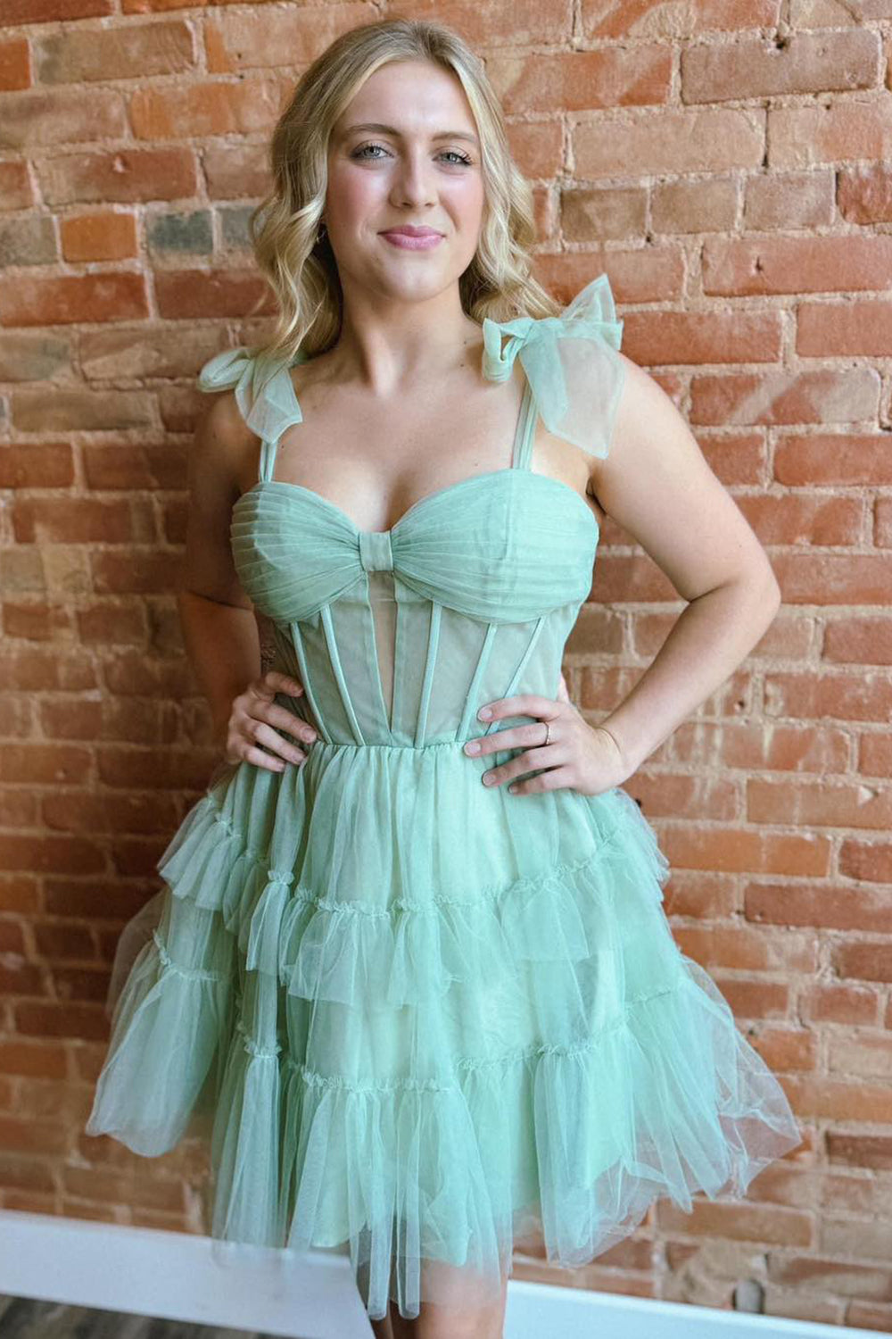 Tulle Tiered Green Corset Spaghetti Straps Homecoming Dress