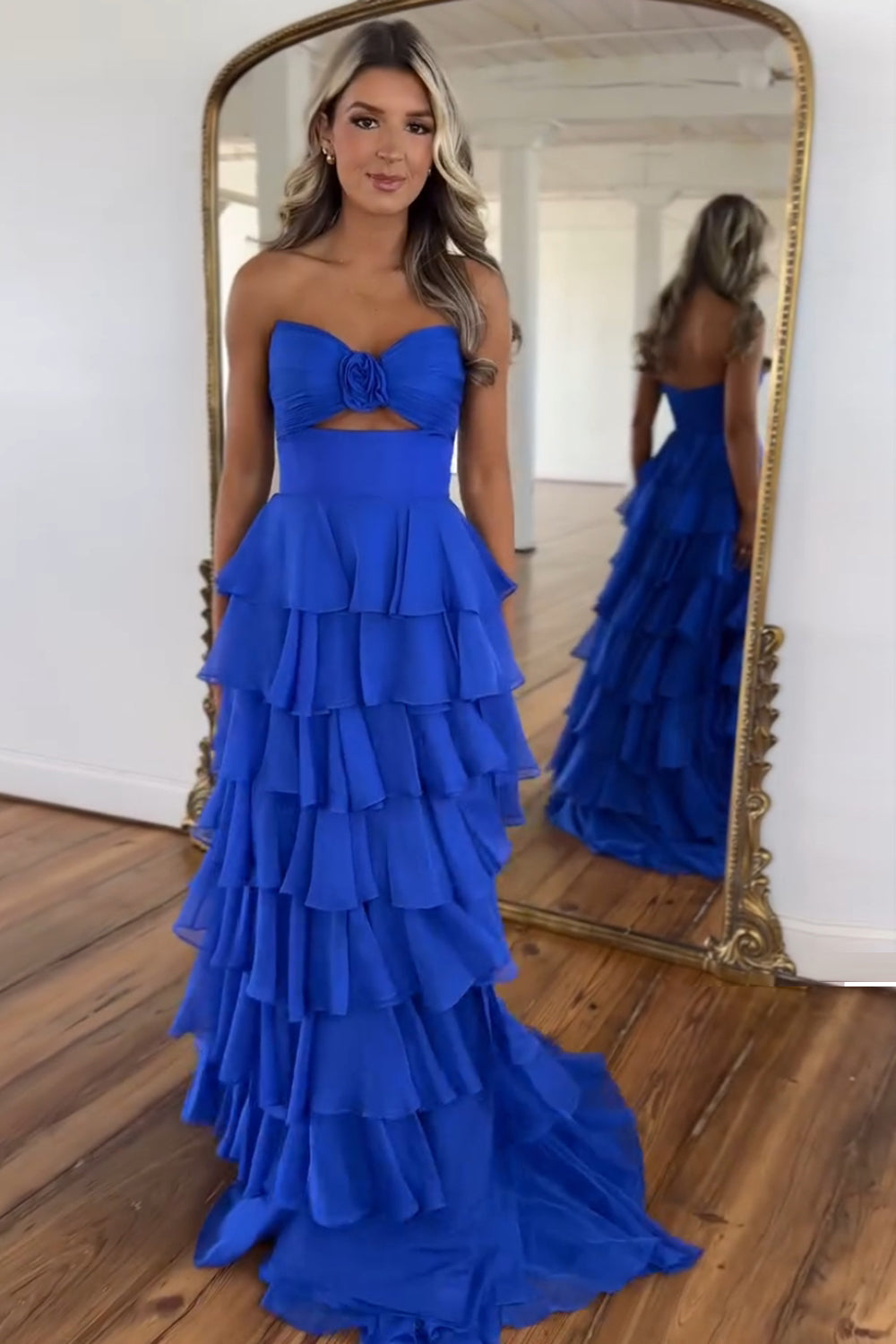 Royal Blue Sweetheart Chiffon A-Line Tiered Prom Dress with Slit