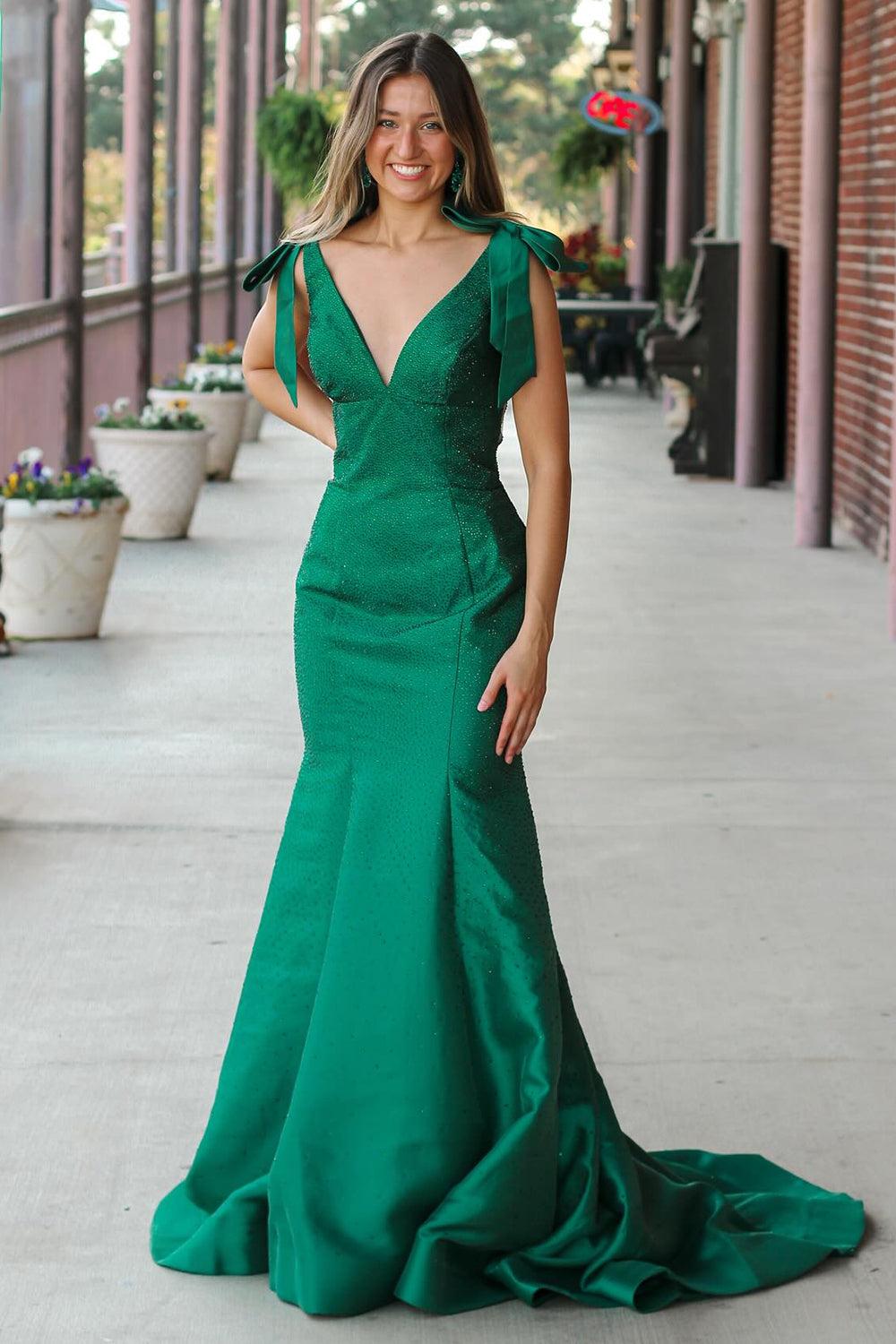 Dark Green Beaded Mermaid V Neck Prom Dress