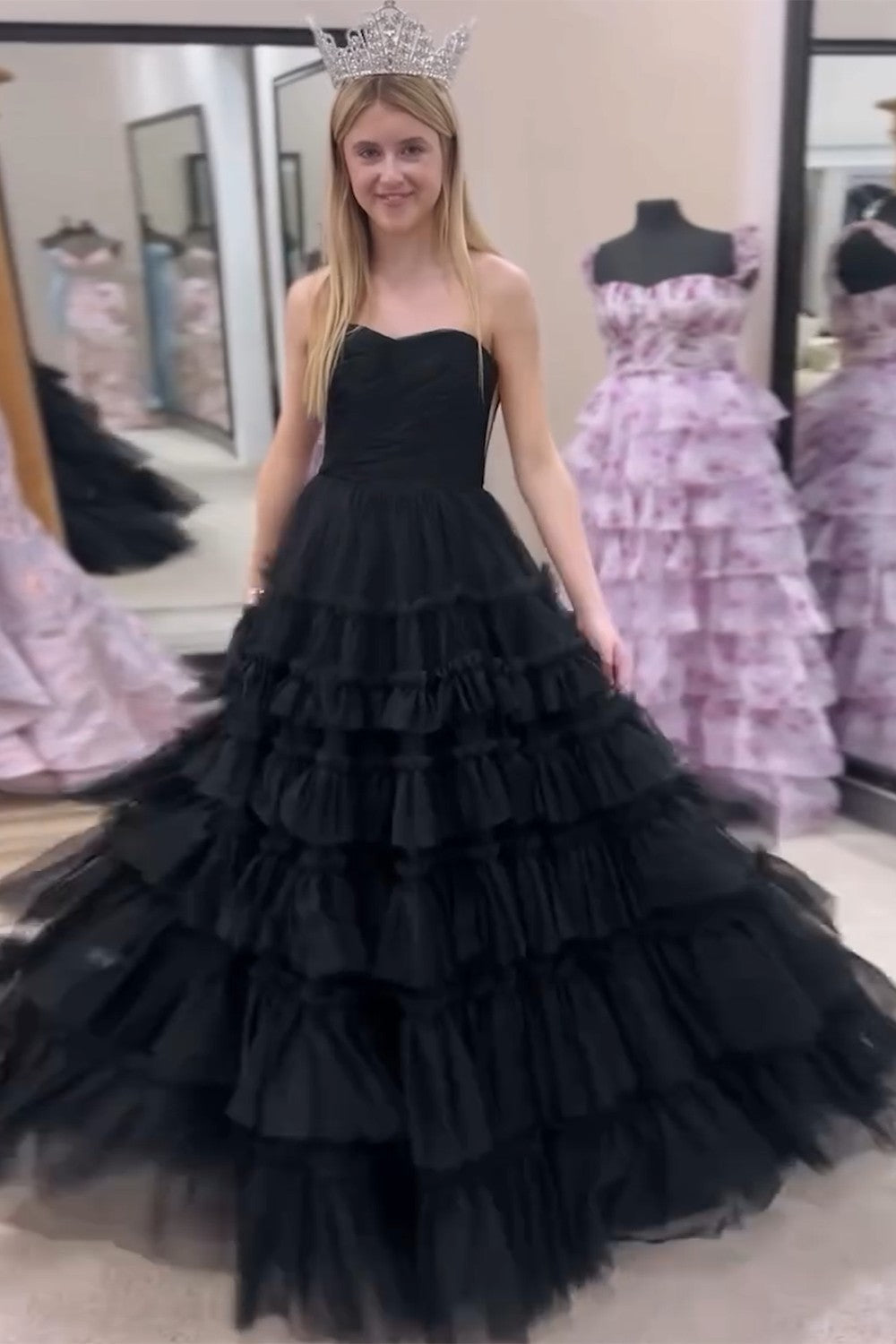 Princess Black Tulle Tiered Pleated Strapless Prom Dress