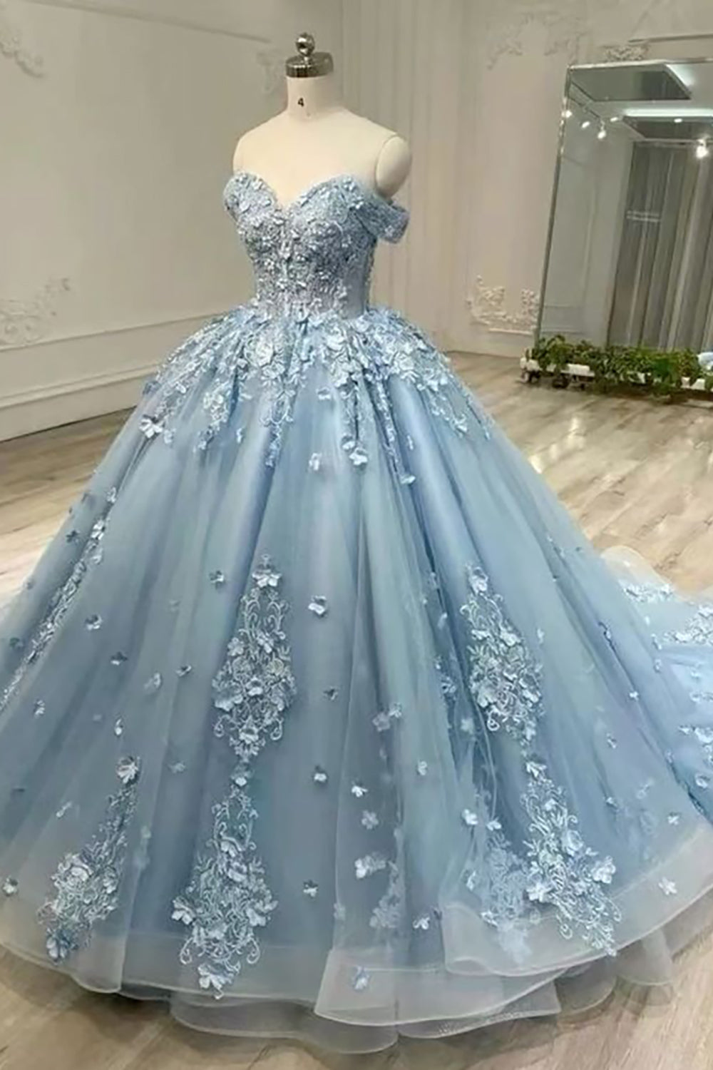 Blue Corset Appliques Off The Shoulder Tulle Quinceanera Dress