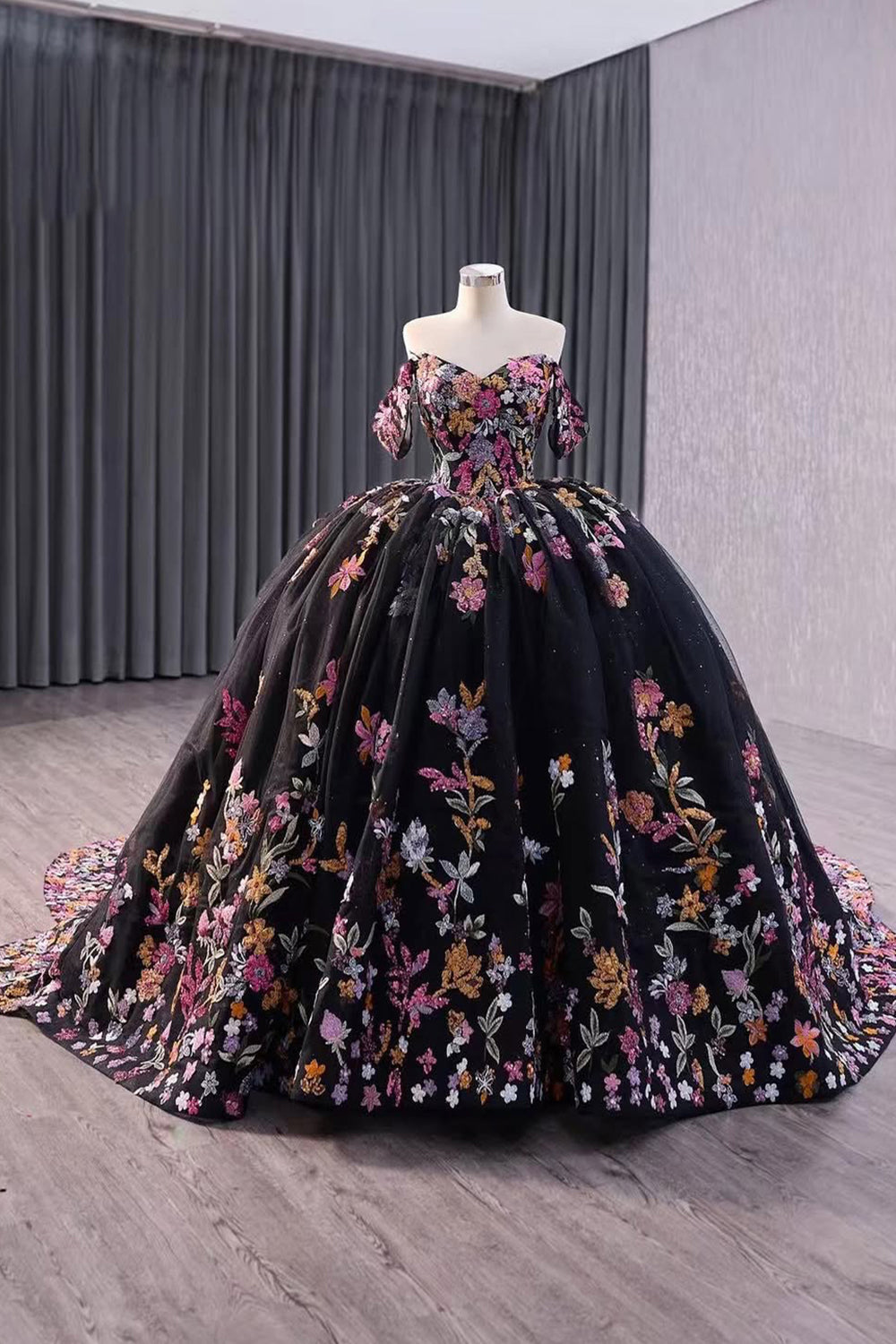 Floral Appliques Black Off the Shoulder Corset Long Quinceanera Dress