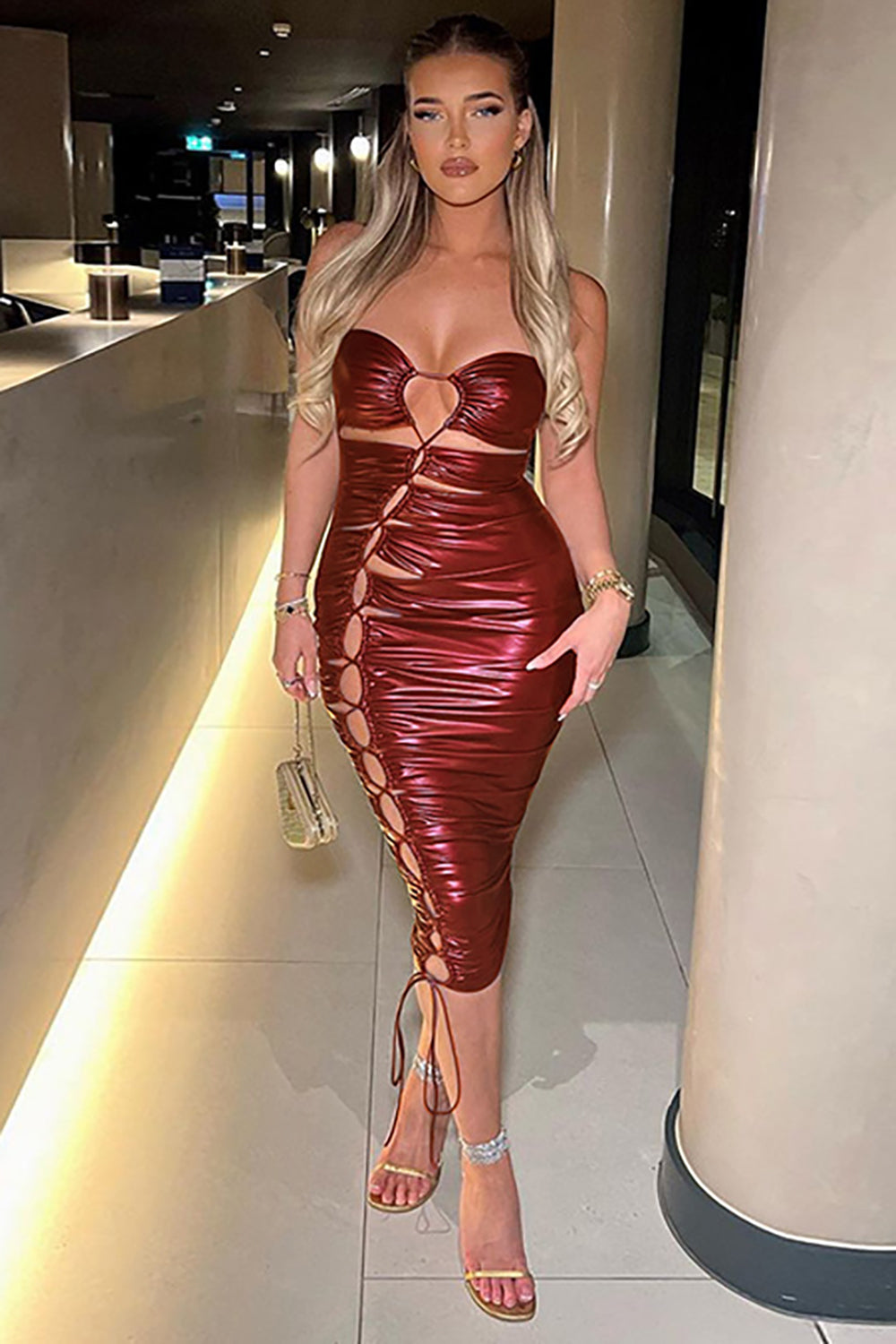 Sexy Burgundy Strapless Tea Length Tight Cocktail Party Dress