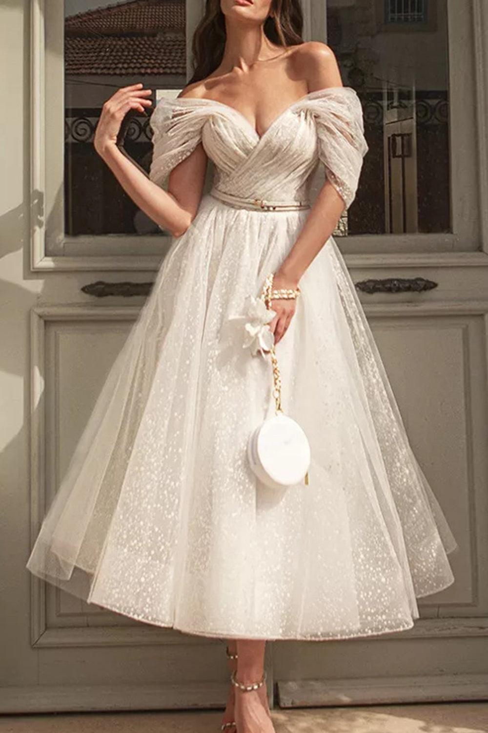 White Tulle Off the Shoulder A Line Wedding Party Dress