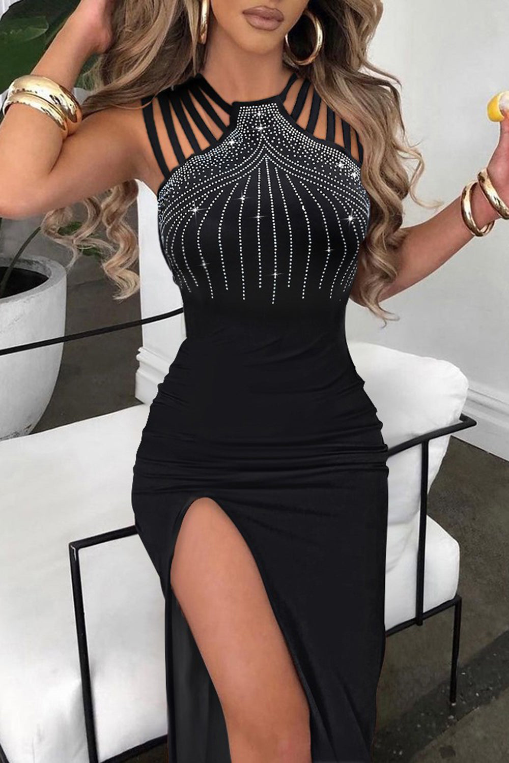 Black Sparkly Sleeveless Bodycon Cocktail Dress With Slit