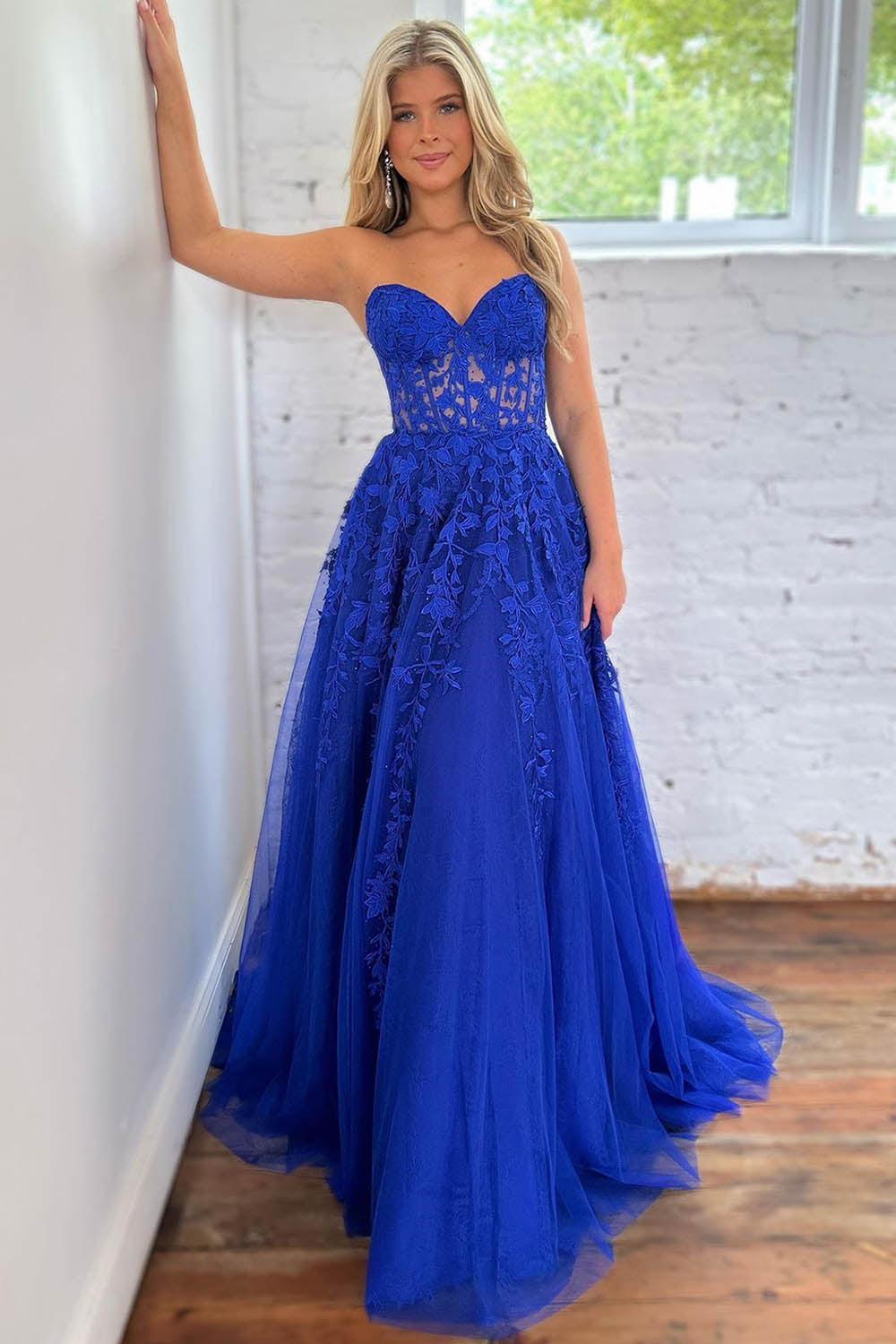 Royal Blue A-Line Sweetheart Long Tulle Prom Dress With Appliques